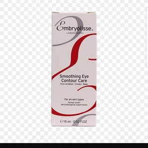 Smoothing Eye Contour Care